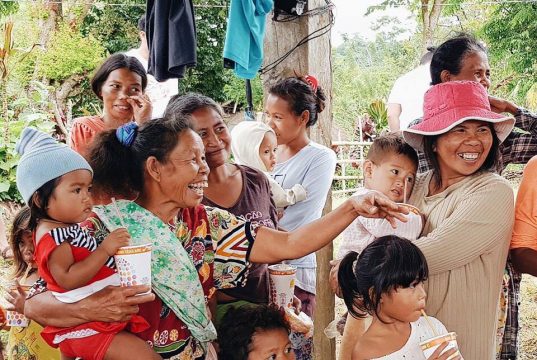 Minute Burger shares Happiness to the Children of Tribu Matigsalog