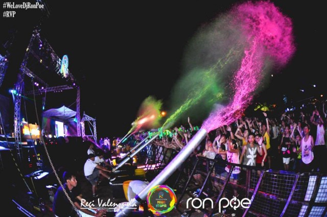 PHOTOS: Raveolution Neon Utopia 2015 Davao Leg